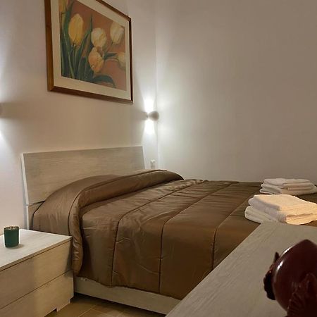 A Casa Di Frida Hotel Lecce Luaran gambar